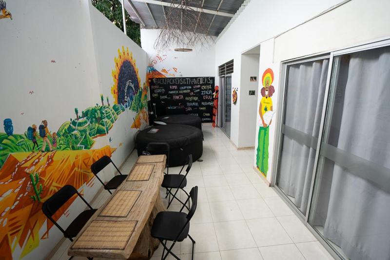 Backpackers And Travellers Hostel Neiva  Exterior foto