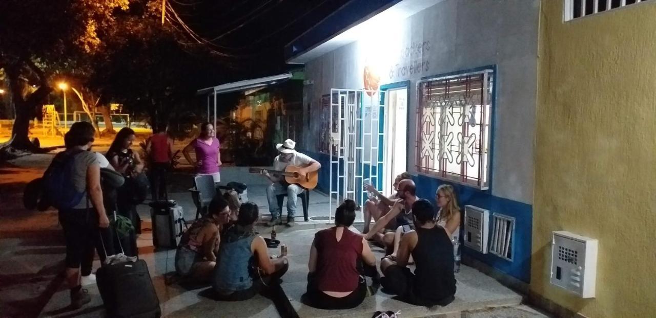 Backpackers And Travellers Hostel Neiva  Exterior foto